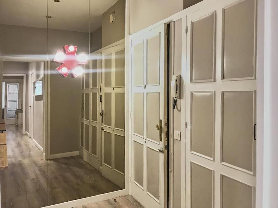 Magnificent 4 Bedroom Apartment In Eixample Barselona Dış mekan fotoğraf