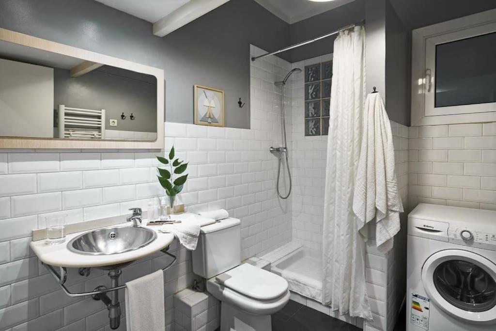 Magnificent 4 Bedroom Apartment In Eixample Barselona Dış mekan fotoğraf