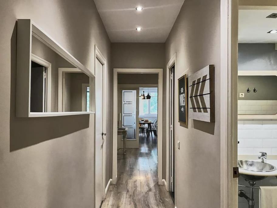 Magnificent 4 Bedroom Apartment In Eixample Barselona Dış mekan fotoğraf